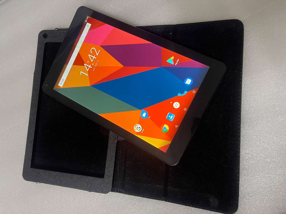 Mecer 10.1" Android Tablet - MW16Q9 - 3G + WiFi w/ POUCH and FREE 8GB SD CARD