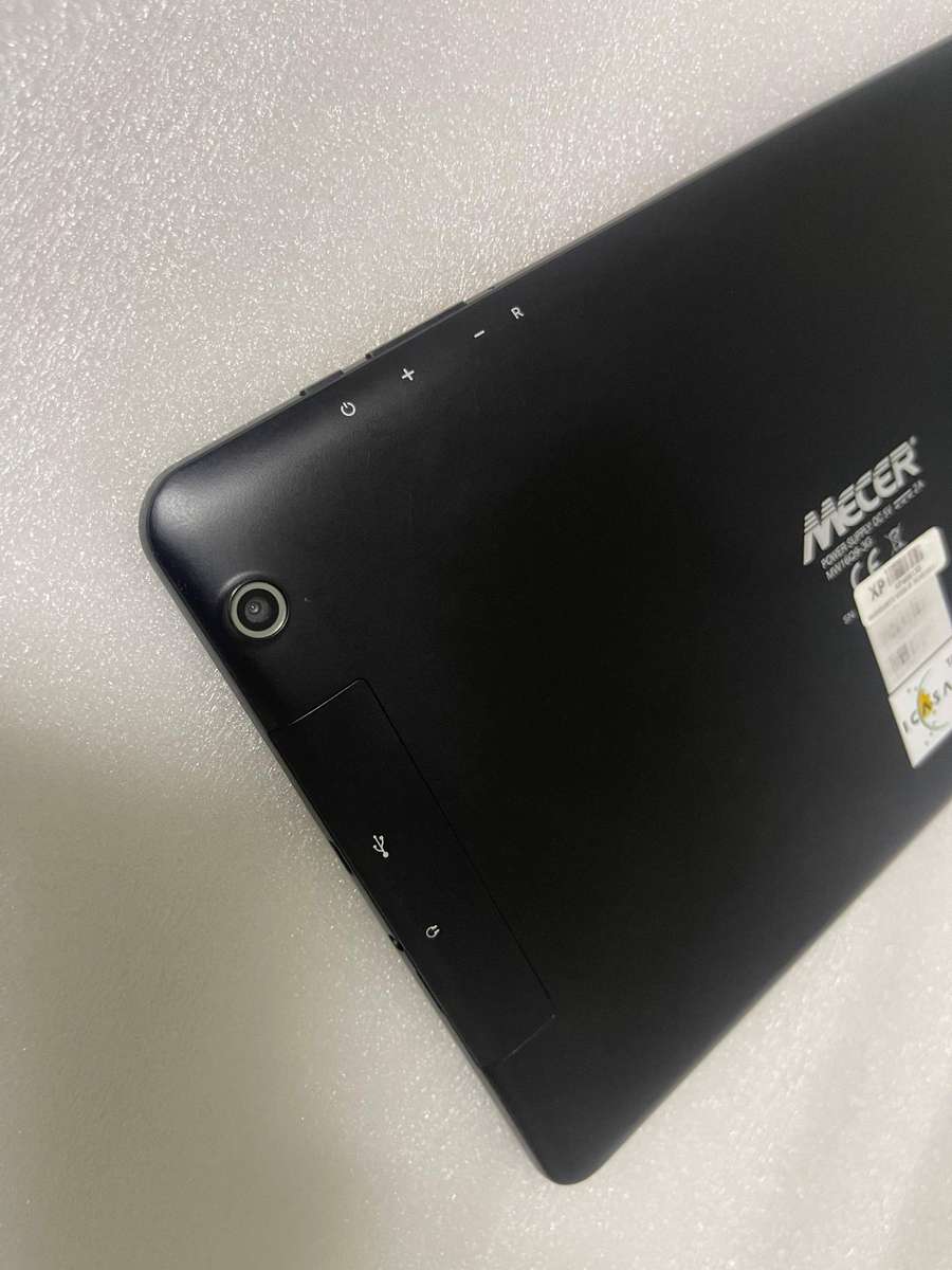 Mecer 10.1" Android Tablet - MW16Q9 - 3G + WiFi w/ POUCH and FREE 8GB SD CARD