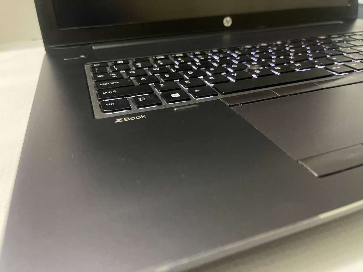 HP ZBook 17 G4 Mobile Workstation Core i7 7th Gen 17.3 32GB RAM 1TB SSD 6GB NVIDIA QUADRO P3000 GPU
