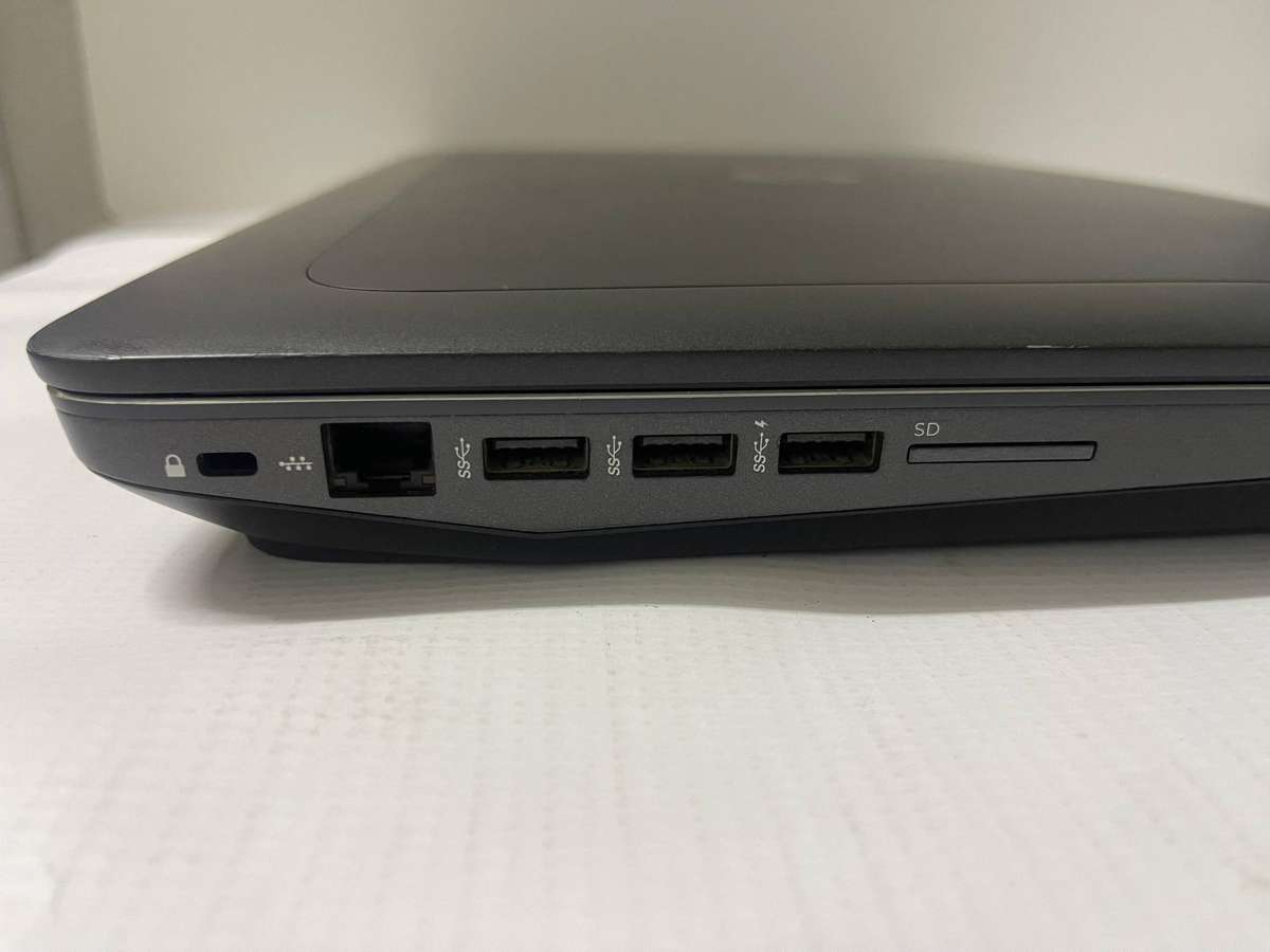 HP ZBook 17 G4 Mobile Workstation Core i7 7th Gen 17.3 32GB RAM 1TB SSD 6GB NVIDIA QUADRO P3000 GPU