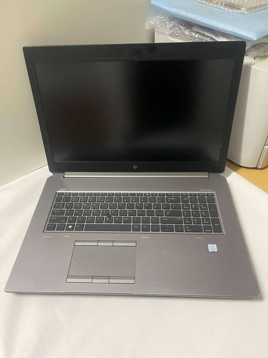 HP ZBook 17 G5 Mobile Workstation Core i7-8750H 17.3" FHD 32GB RAM 1TB SSD Quadro P1000 4GB DDR5 GPU