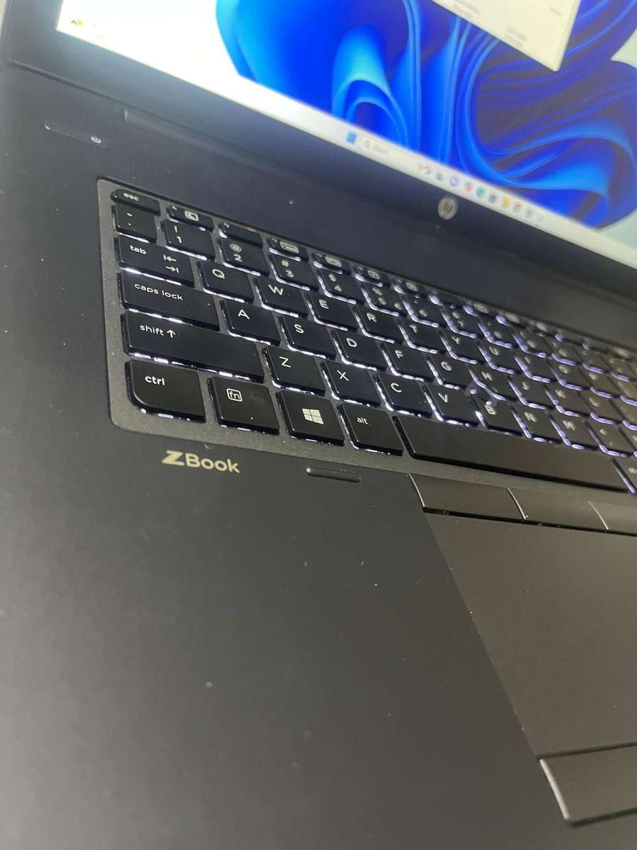HP ZBook 17 G4 Mobile Workstation Core i7 7th Gen 17.3 32GB RAM 1TB SSD 6GB NVIDIA QUADRO P3000 GPU