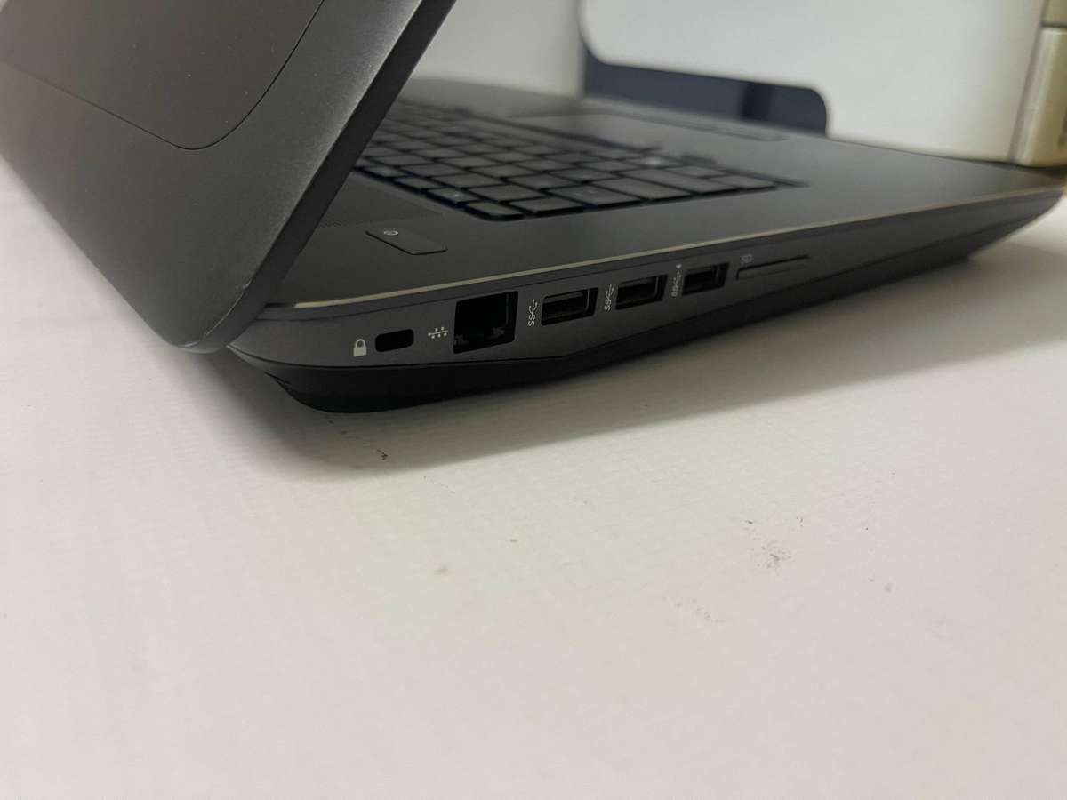 HP ZBook 17 G4 Mobile Workstation Core i7 7th Gen 17.3 32GB RAM 1TB SSD 6GB NVIDIA QUADRO P3000 GPU