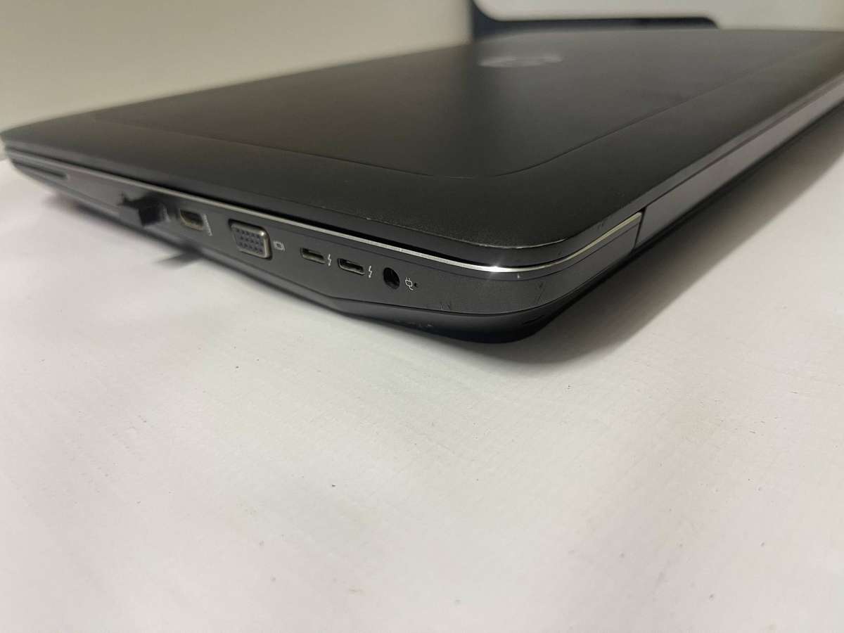 HP ZBook 17 G4 Mobile Workstation Core i7 7th Gen 17.3 32GB RAM 1TB SSD 6GB NVIDIA QUADRO P3000 GPU