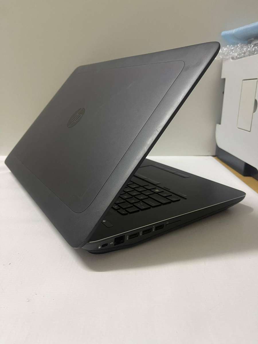 HP ZBook 17 G4 Mobile Workstation Core i7 7th Gen 17.3 32GB RAM 1TB SSD 6GB NVIDIA QUADRO P3000 GPU