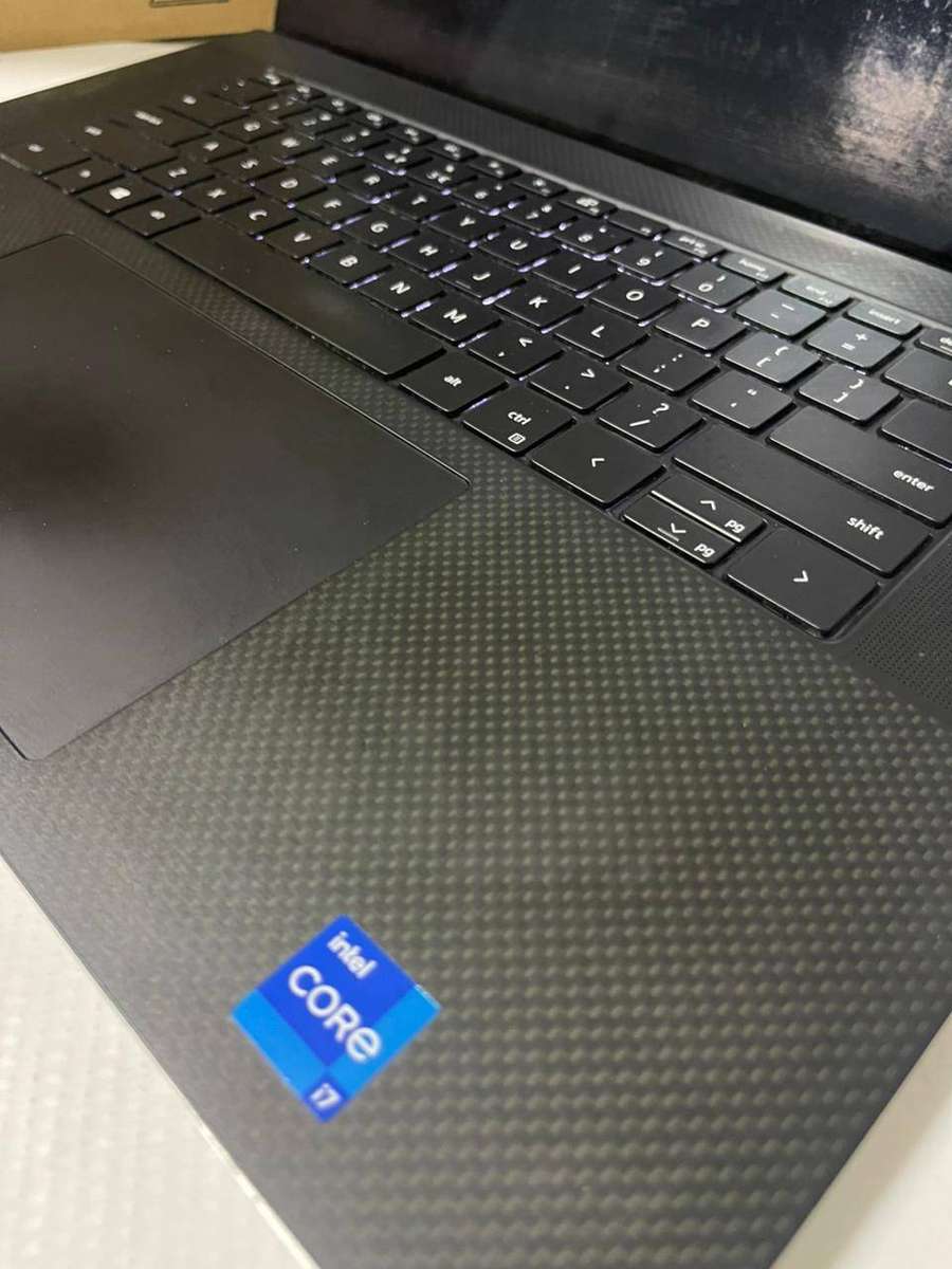 Dell XPS 17 9710 11th Gen Intel Core i7 32GB RAM 1TB SSD NVIDIA RTX 3050 4GB 17.3 FHD+ TOUCH LAPTOP
