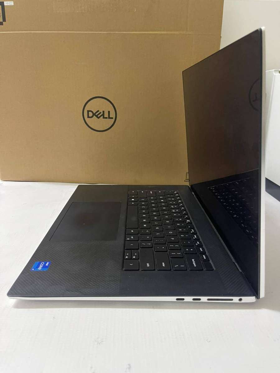 Dell XPS 17 9710 11th Gen Intel Core i7 32GB RAM 1TB SSD NVIDIA RTX 3050 4GB 17.3 FHD+ TOUCH LAPTOP