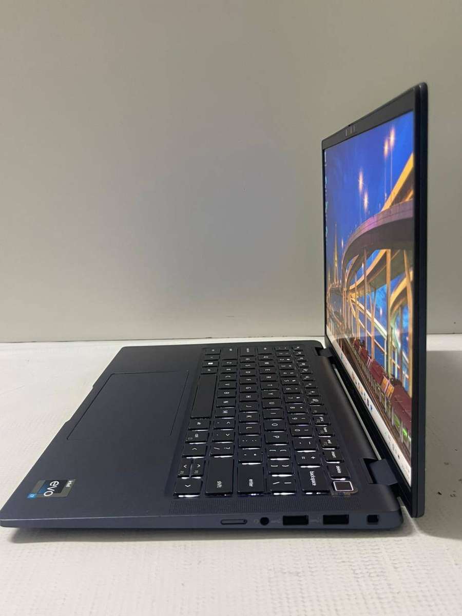 Dell Latitude 7440 14" QHD+ "Touchscreen" Laptop  Intel Core i7-1355U, 16GB RAM, 512GB SSD, W11 Pro