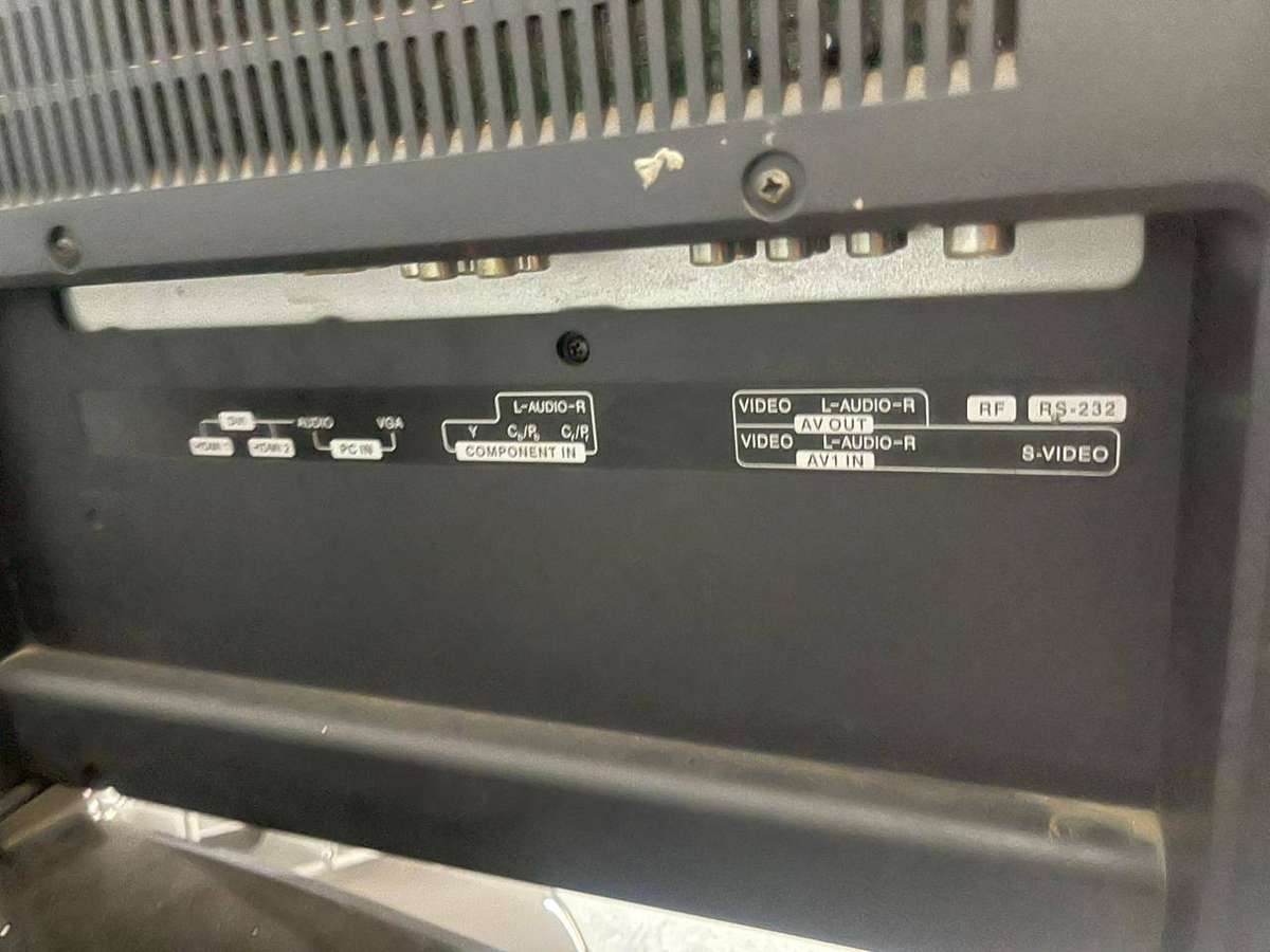 Sinotec 42" (107cm) Full HD LCD TV  | HDMI, USB, AV, VGA | Built-in Speakers