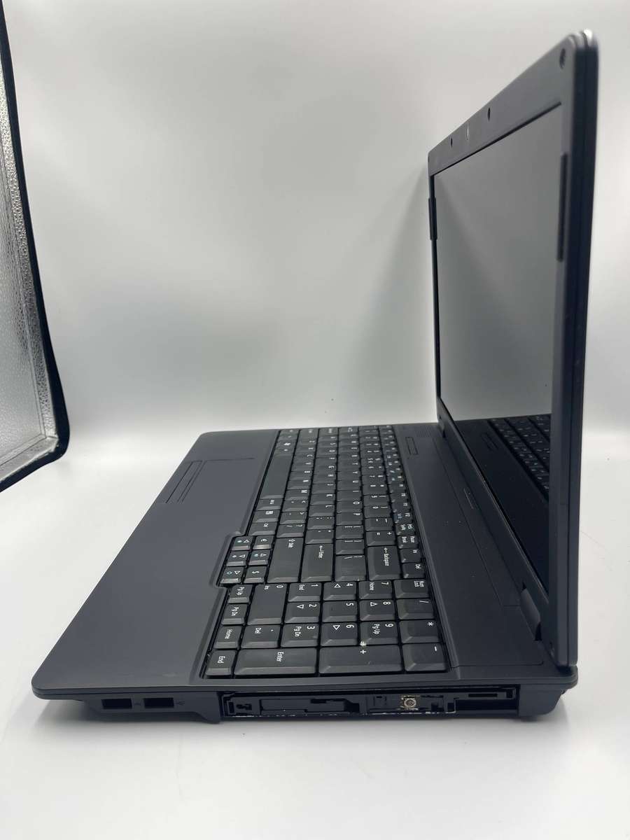 eMachines E528 15.6" Laptop | Celeron Dual-Core R3500 | 4GB RAM | 160GB HDD | Windows 10 Pro
