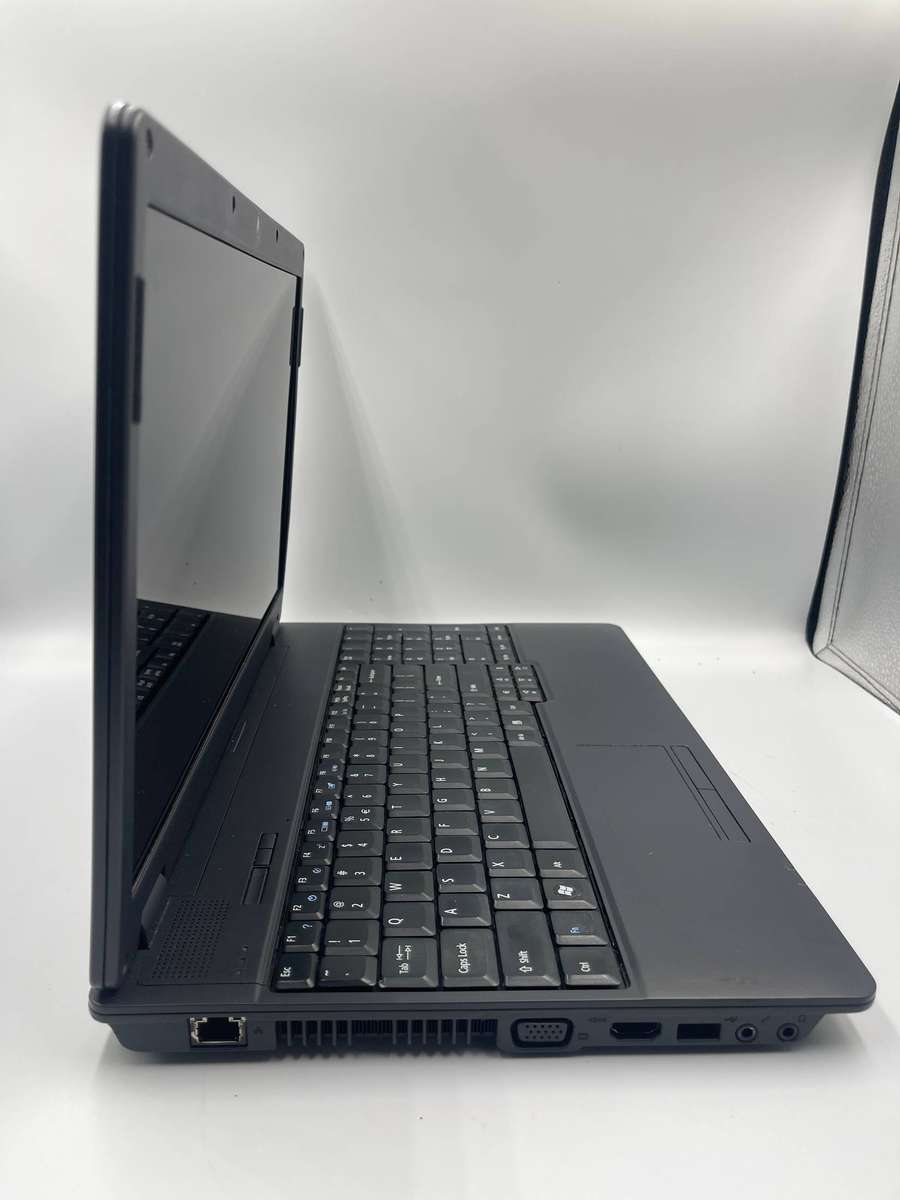 eMachines E528 15.6" Laptop | Celeron Dual-Core R3500 | 4GB RAM | 160GB HDD | Windows 10 Pro