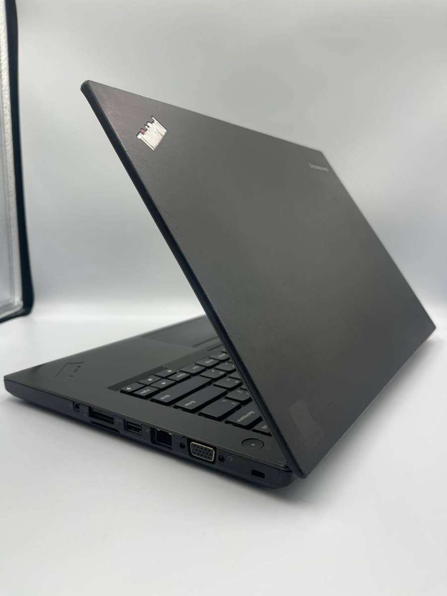 Lenovo ThinkPad T450 Intel Core i5-5300U | 6GB RAM | 256GB SSD | 14 | Windows 10 Pro  Used