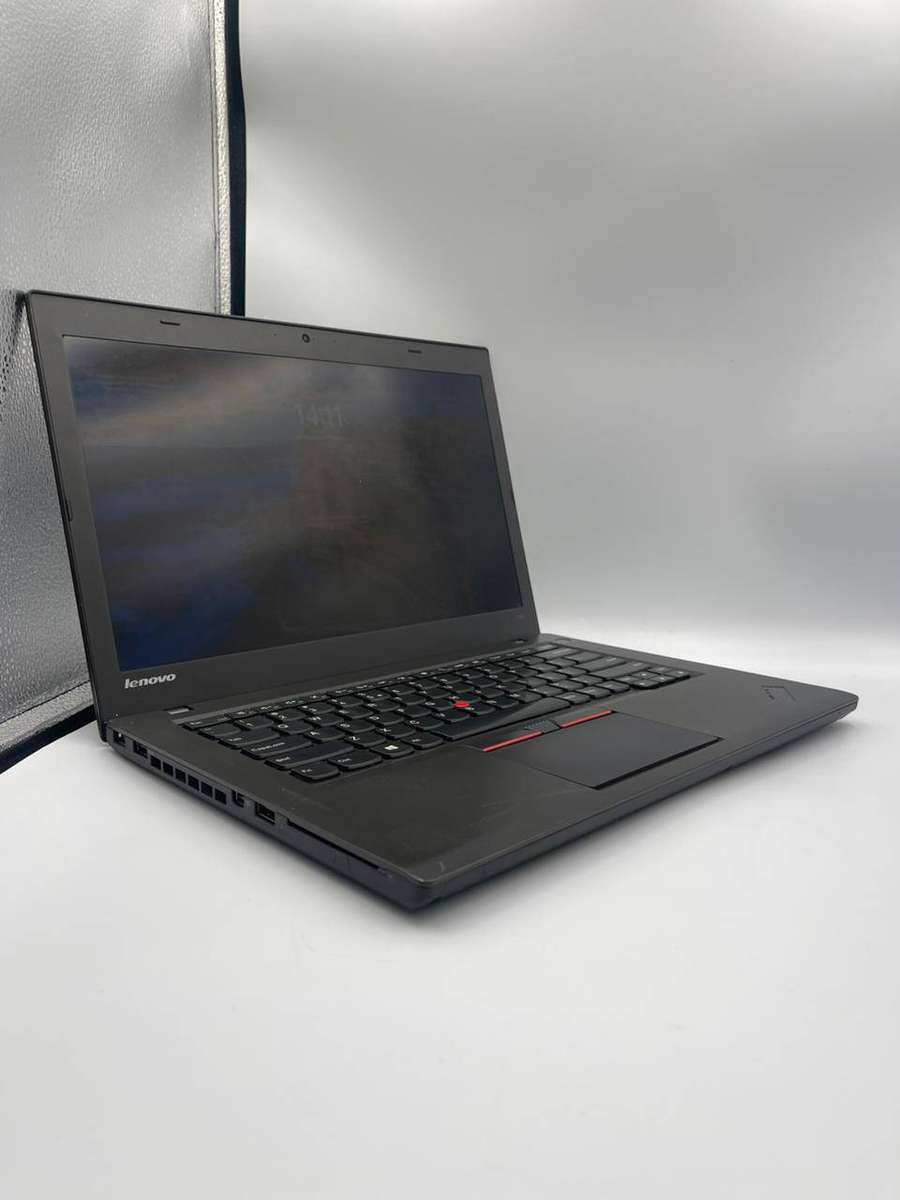 Lenovo ThinkPad T450 Intel Core i5-5300U | 6GB RAM | 256GB SSD | 14 | Windows 10 Pro  Used