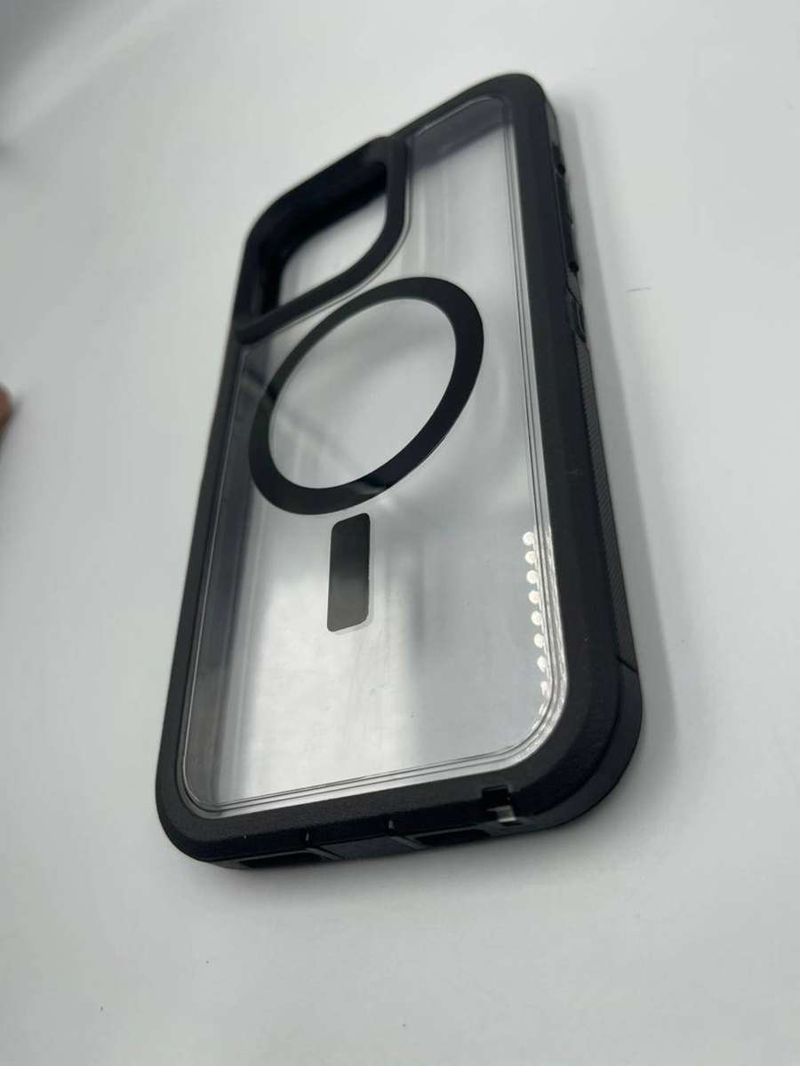 OtterBox Defender XT iPhone 15 Pro Max Case with MagSafe  Clear/Black | Very Good Condition