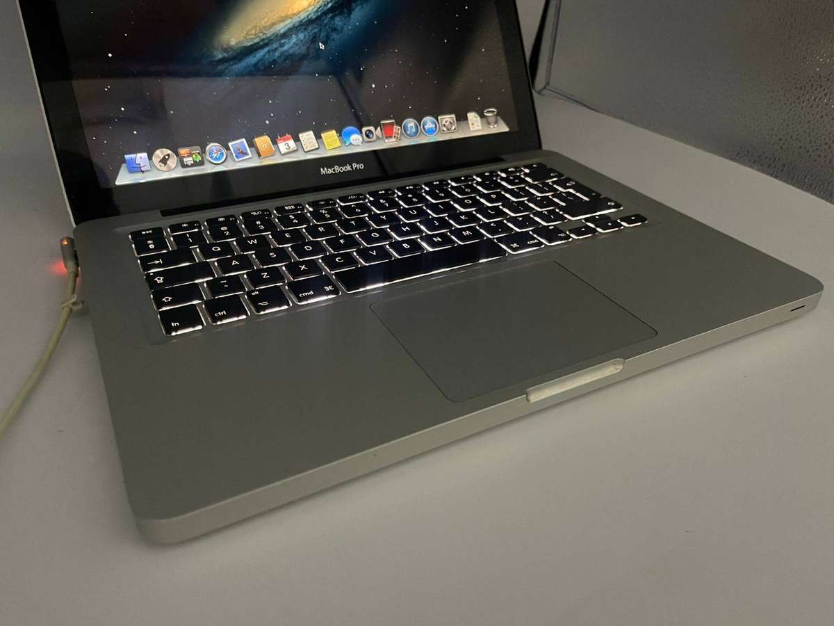Apple MacBook Pro 13" A1278 (Mid-2012) | Core i5 @2.5GHz | 8GB RAM | 256GB SSD  | macOS Catalina
