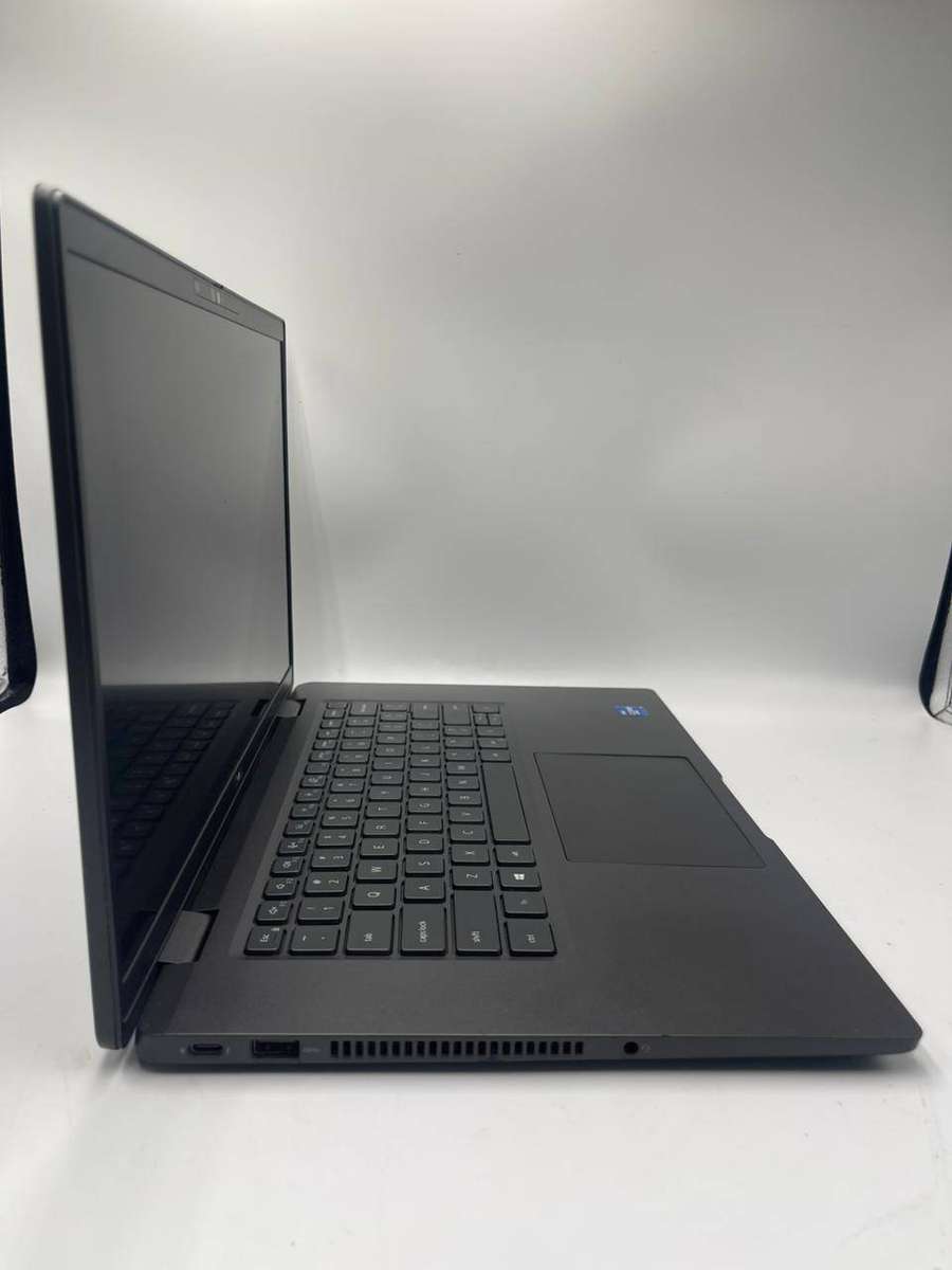 Dell Latitude 7520 Intel Core i7 11th Gen | 16GB RAM | 512GB SSD | 15.6 Full HD | Win 11 Pro