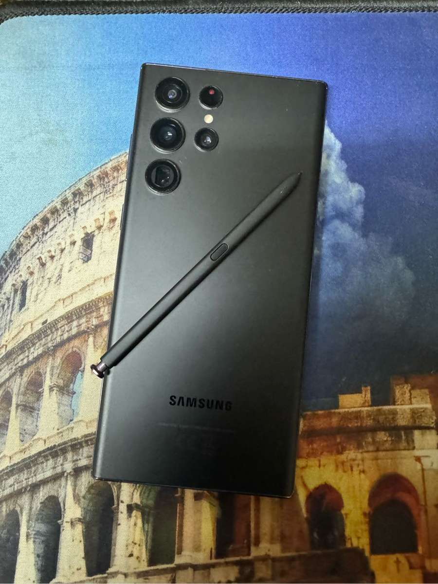 Samsung Galaxy S22 ULTRA 5G (DUAL SIM) - PHANTOM BLACK