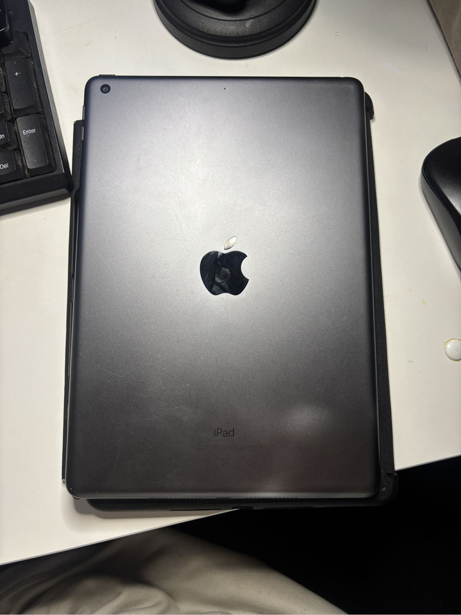IPAD 9th Gen 256gb