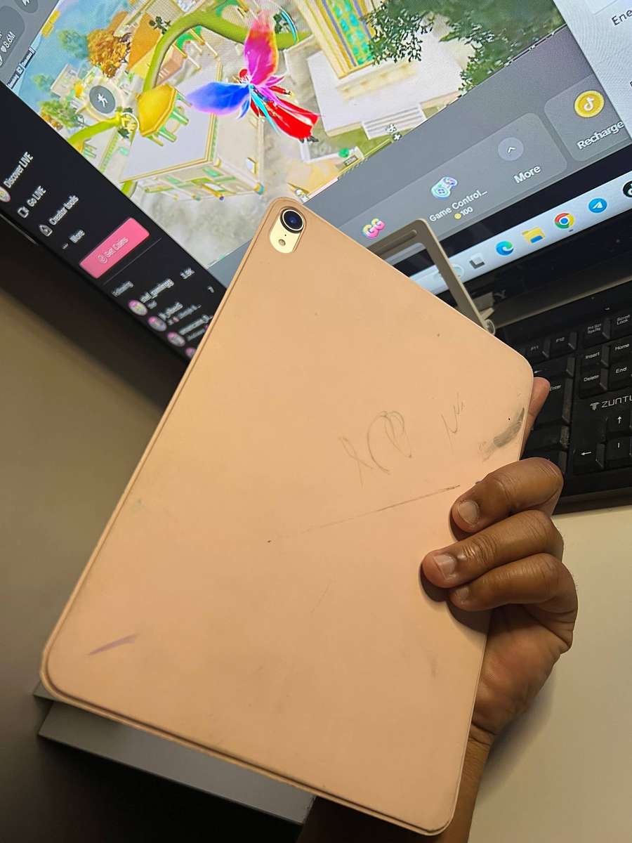 IPAD PRO 11(inche) 1st GEN wifi & Cellular