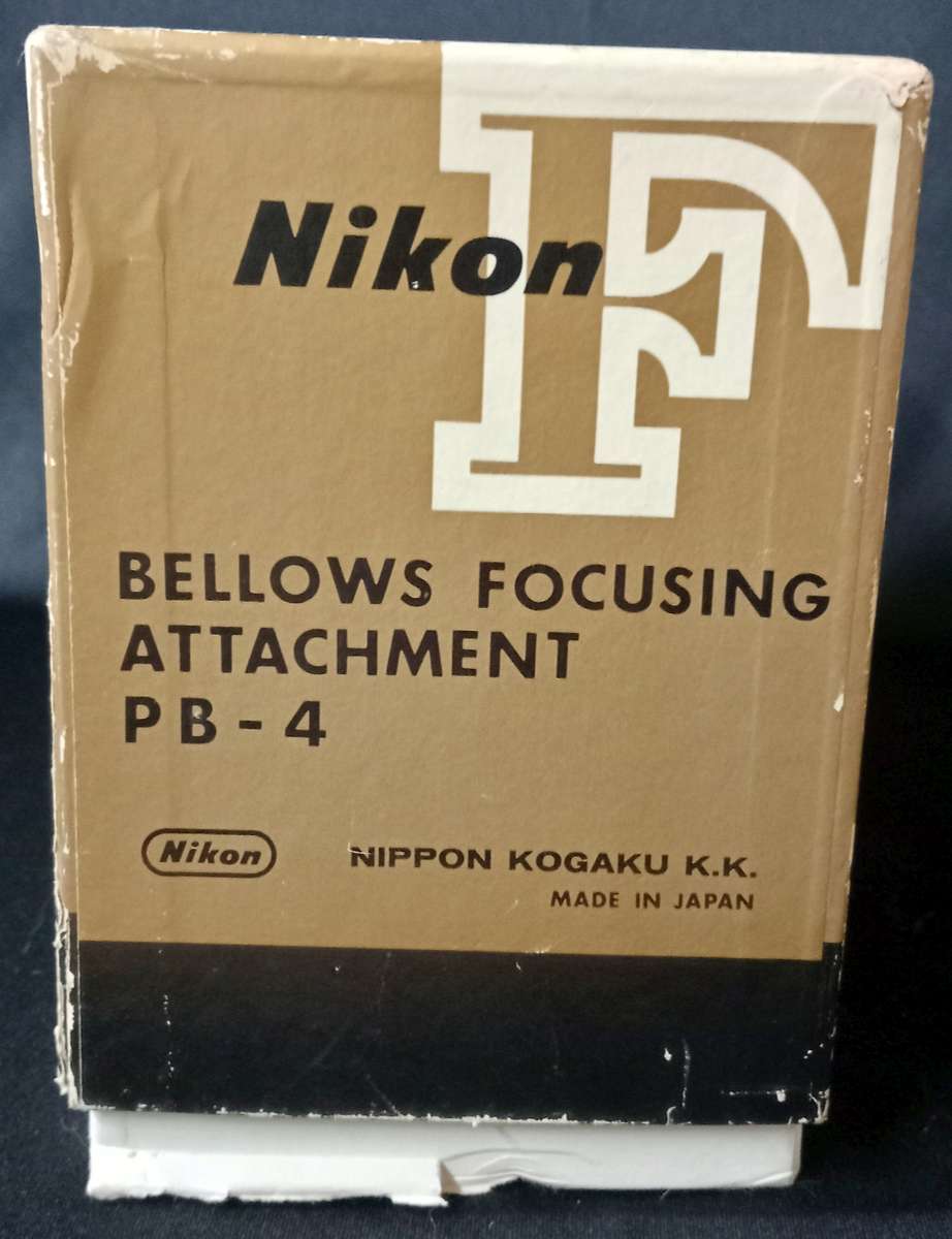 Nikon PB - 4 Bellows Focusing Attachment