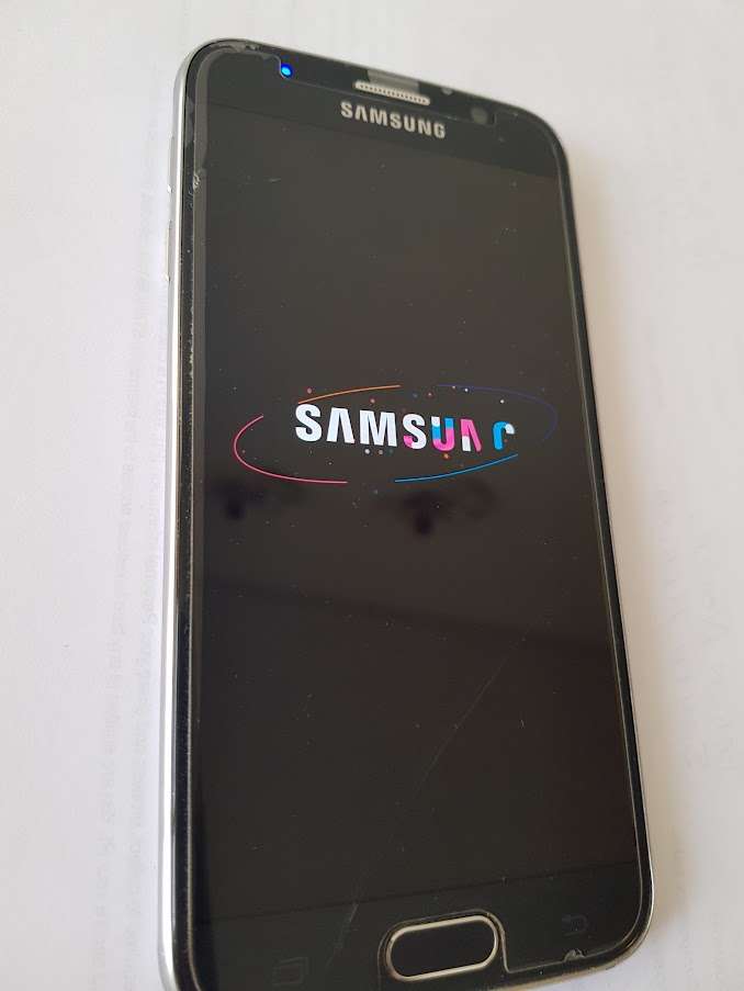 SAMASUNG GALAXY S6 CELLPHONE