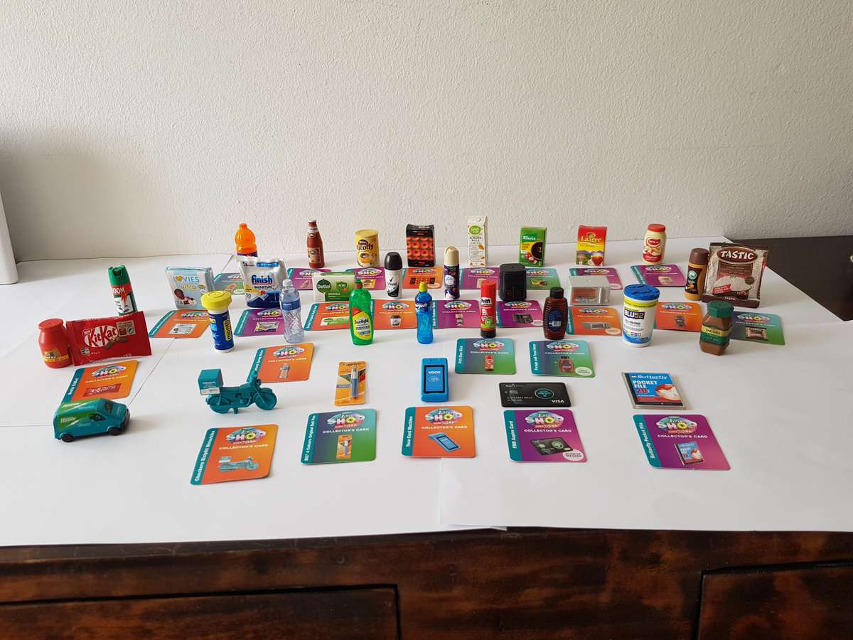 CHECKERS LITTLE SHOP MINI GROCERIES COLLECTION.