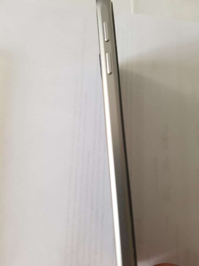 SAMASUNG GALAXY S6 CELLPHONE