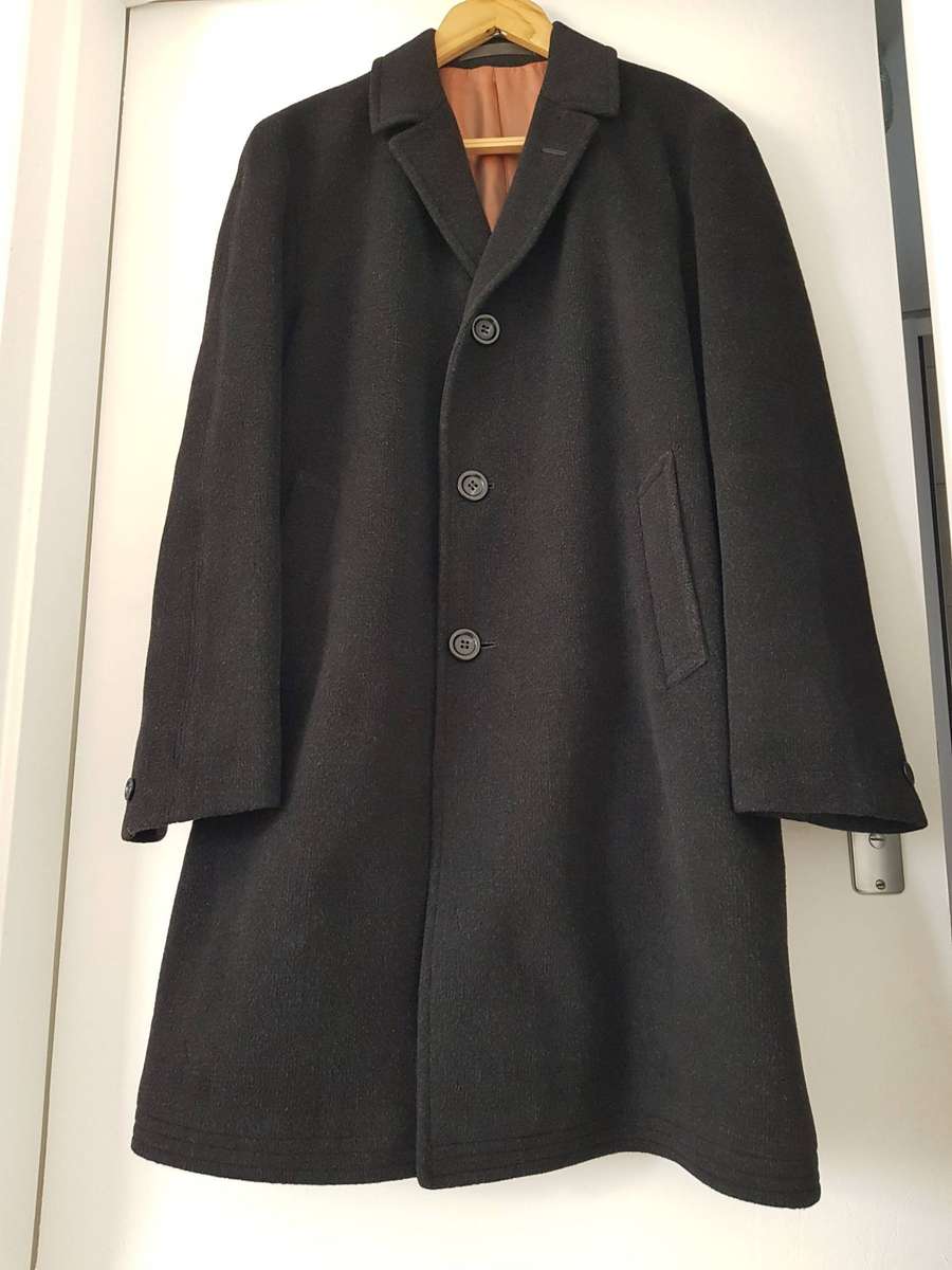 SMART MENS SINGLE BREASTED THREE-QUARTER WOOL COAT.
