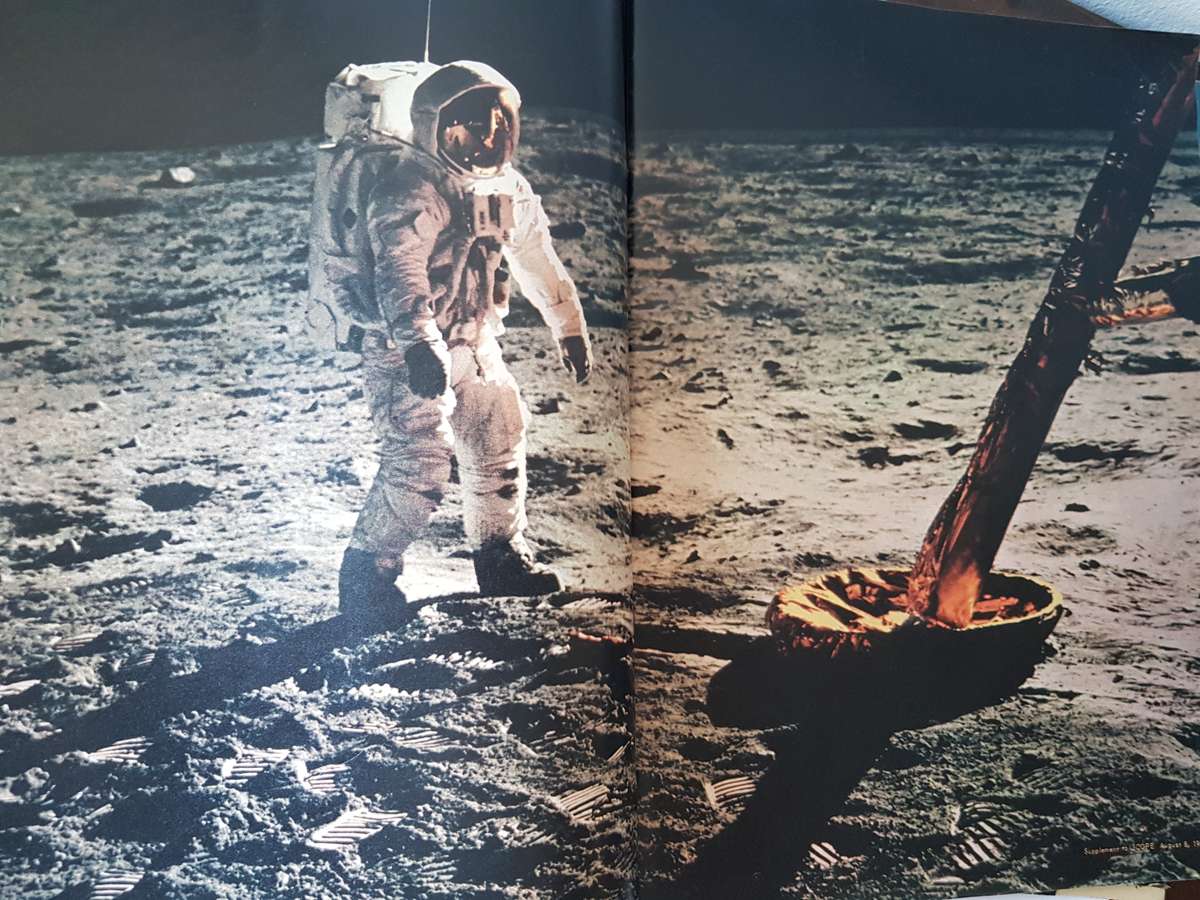 SCOPE MAGAZINE OF AUGUST 1969 - MOON LANDING.