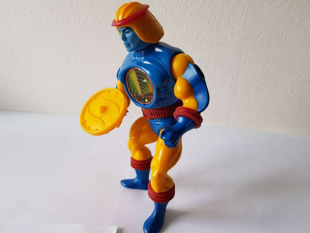 ORIGINAL 1984 SY-KLONE ACTION FIGURE FROM THE MASTERS 0F THE UNIVERSE - MOTU - MATTEL