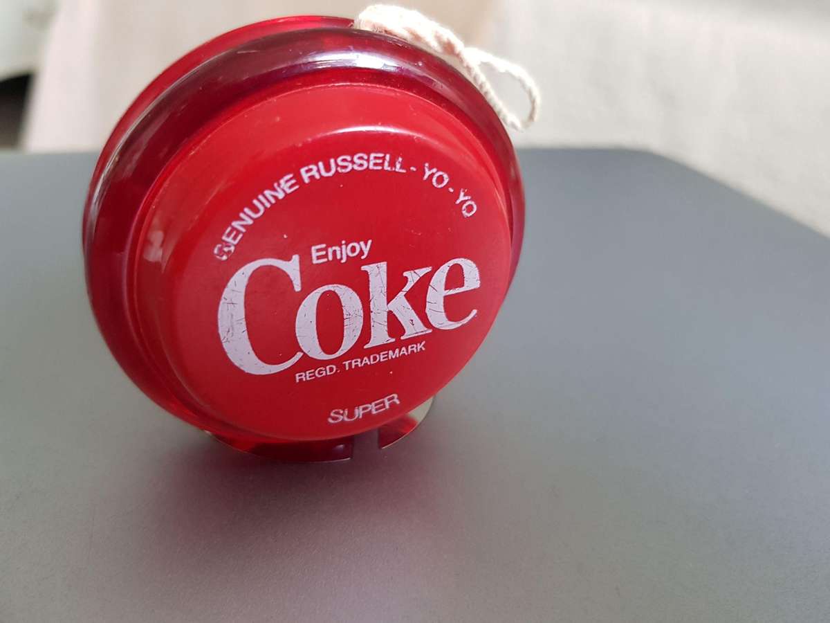 GENUINE RUSSEL COKE SUPER YO-YO FROM 1981.
