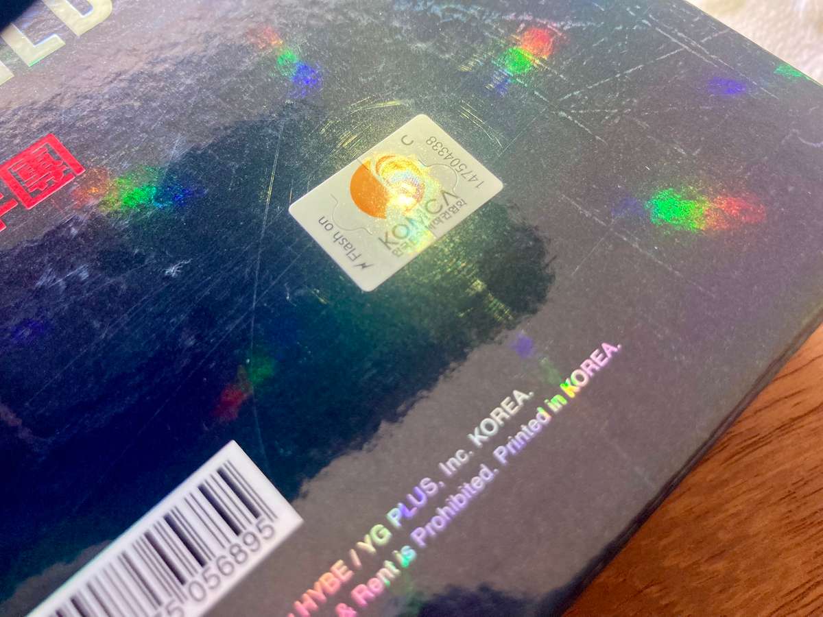 BTS - 1st Album - Dark & Wild