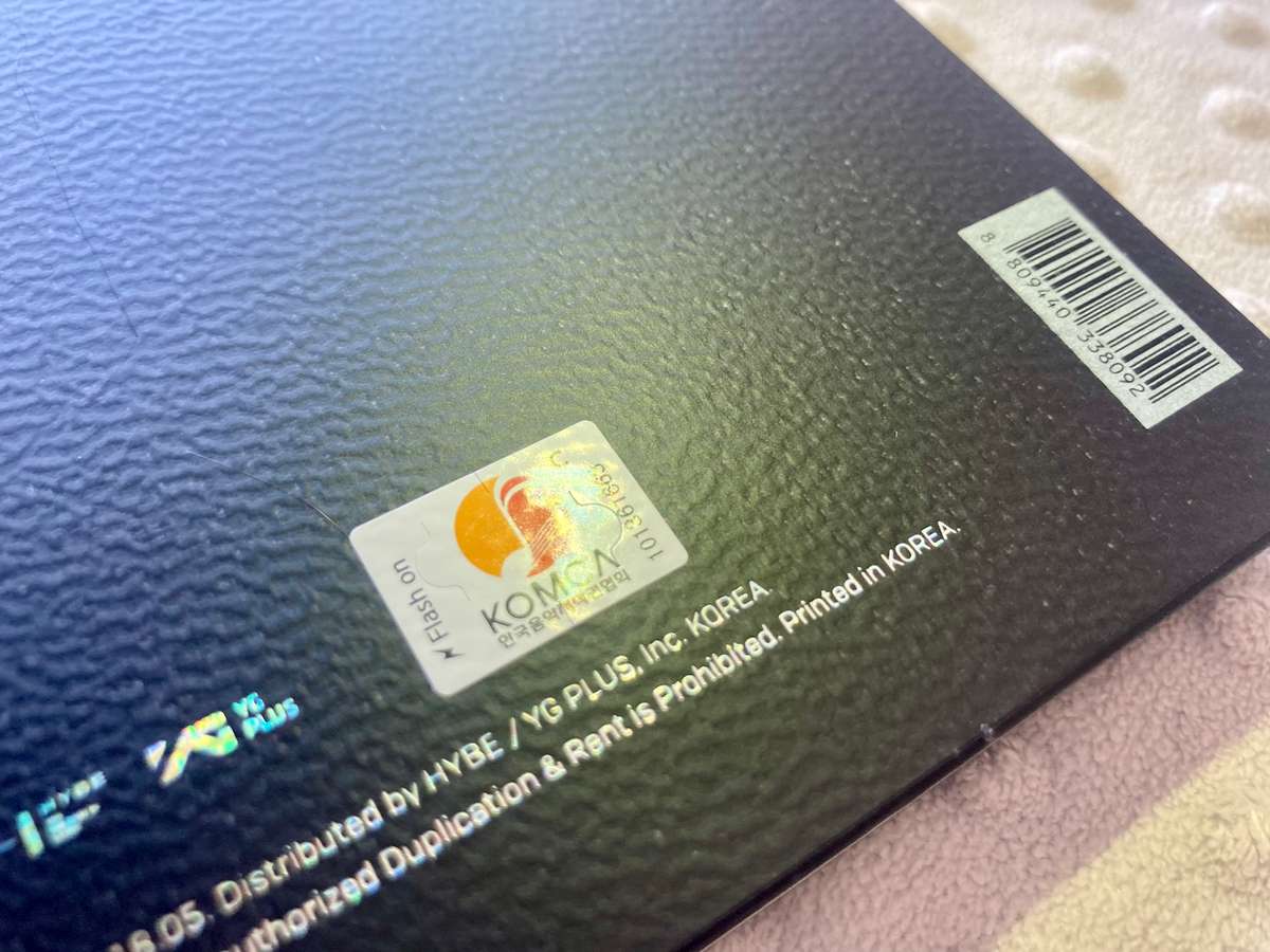 BTS - 3rd Album - Love Yourself: Tear (version Y)