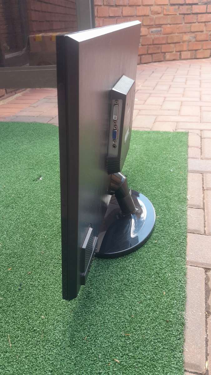 MECER 23 A2356 LED Mecer 23" Monitor 1920 X 1080 Resolution |DVI & VGA