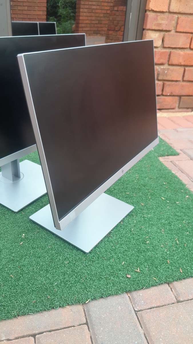 HP EliteDisplay E223 21.5" LED 1920x1080 FHD Display Port/HDMI IPS Silver Class A | Monitor