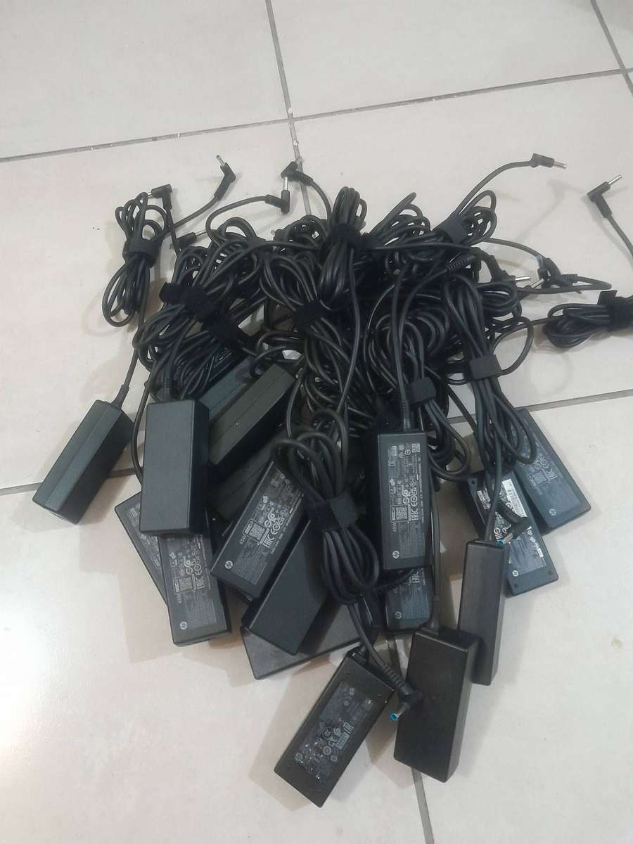 Genuine Original HP Blue Pin Laptop Charger 19.5V 2.31A 45W AC Adapter