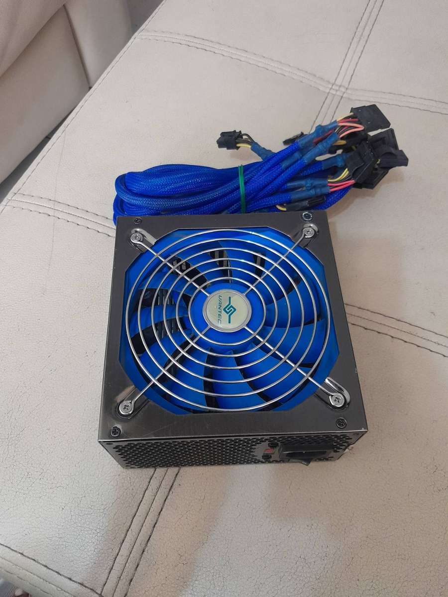 Vantec ION2 520W VAN-520C Gaming Power Supply