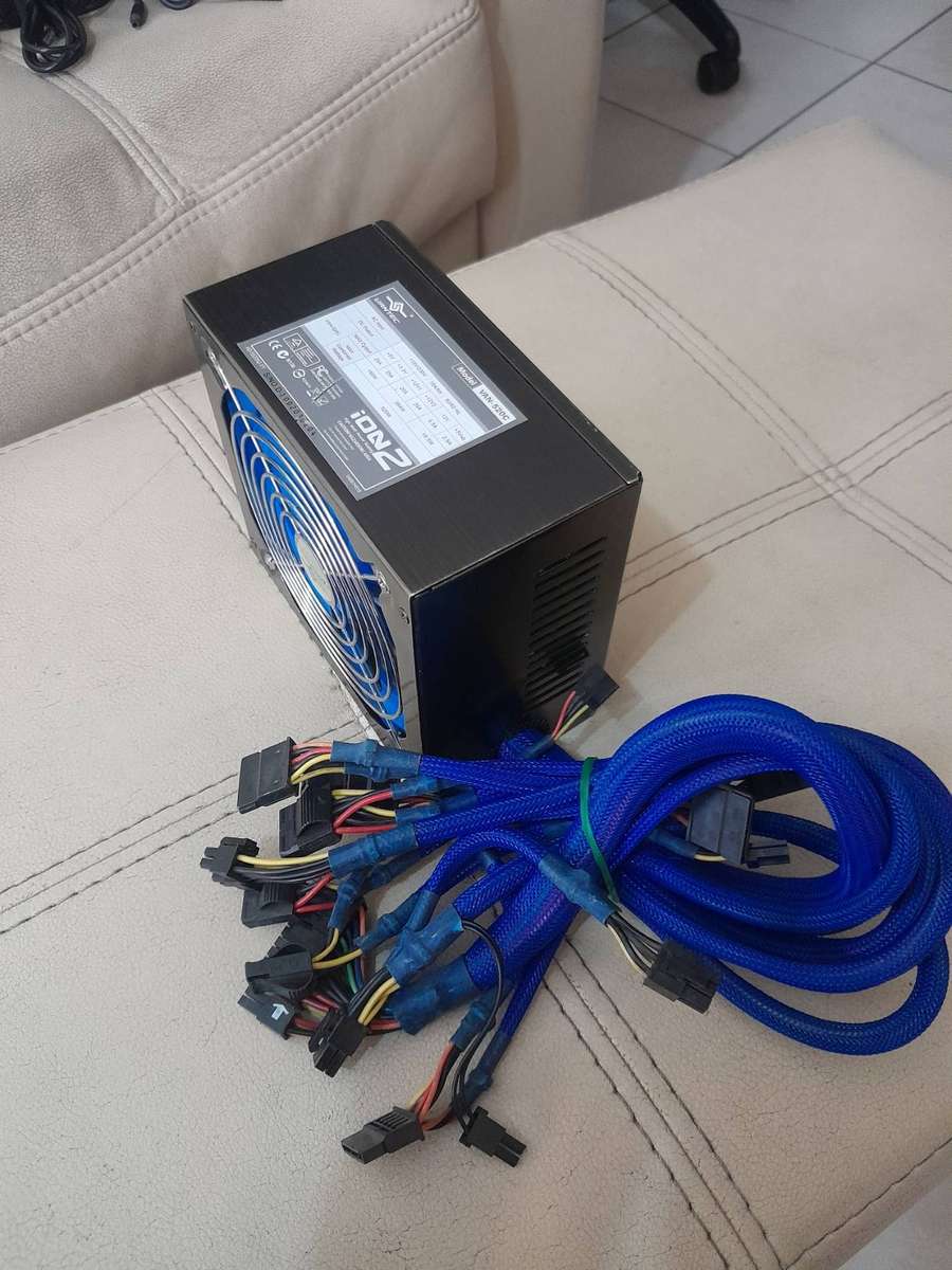 Vantec ION2 520W VAN-520C Gaming Power Supply