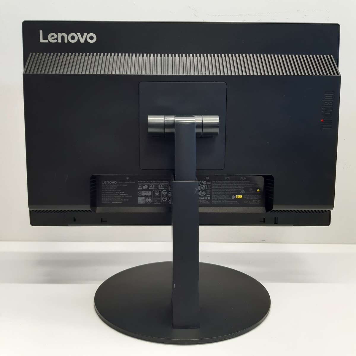 ThinkVision T2054p 19.5 inch LED Backlit Monitor, VGA, HDMI, Display Port