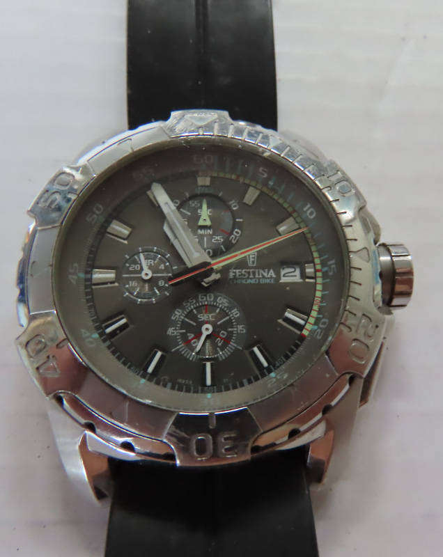Watches - Men's Festina Watch - Not Working