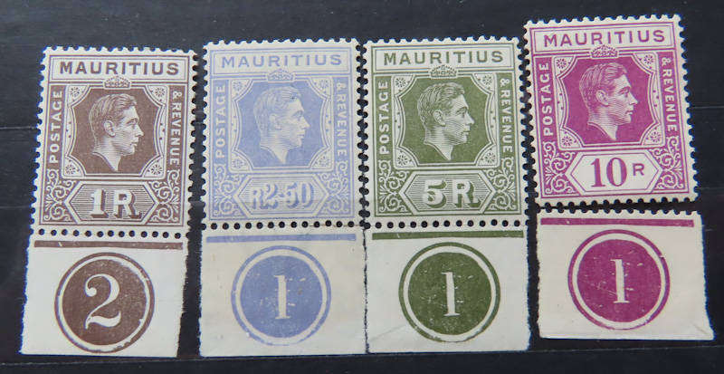 Mauritius - 1,2/50,5 and 10 Rupees plus Bahamas Geo V - Unused
