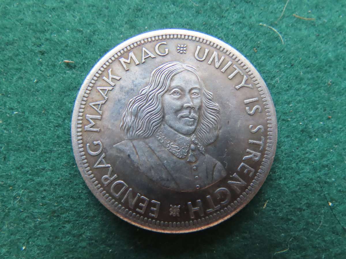 South Africa - 1961 50 cent Coin - Copy