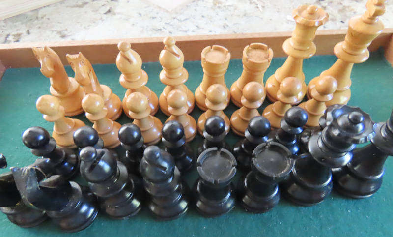 Chess Set - Complete in Wood  Black and Brown