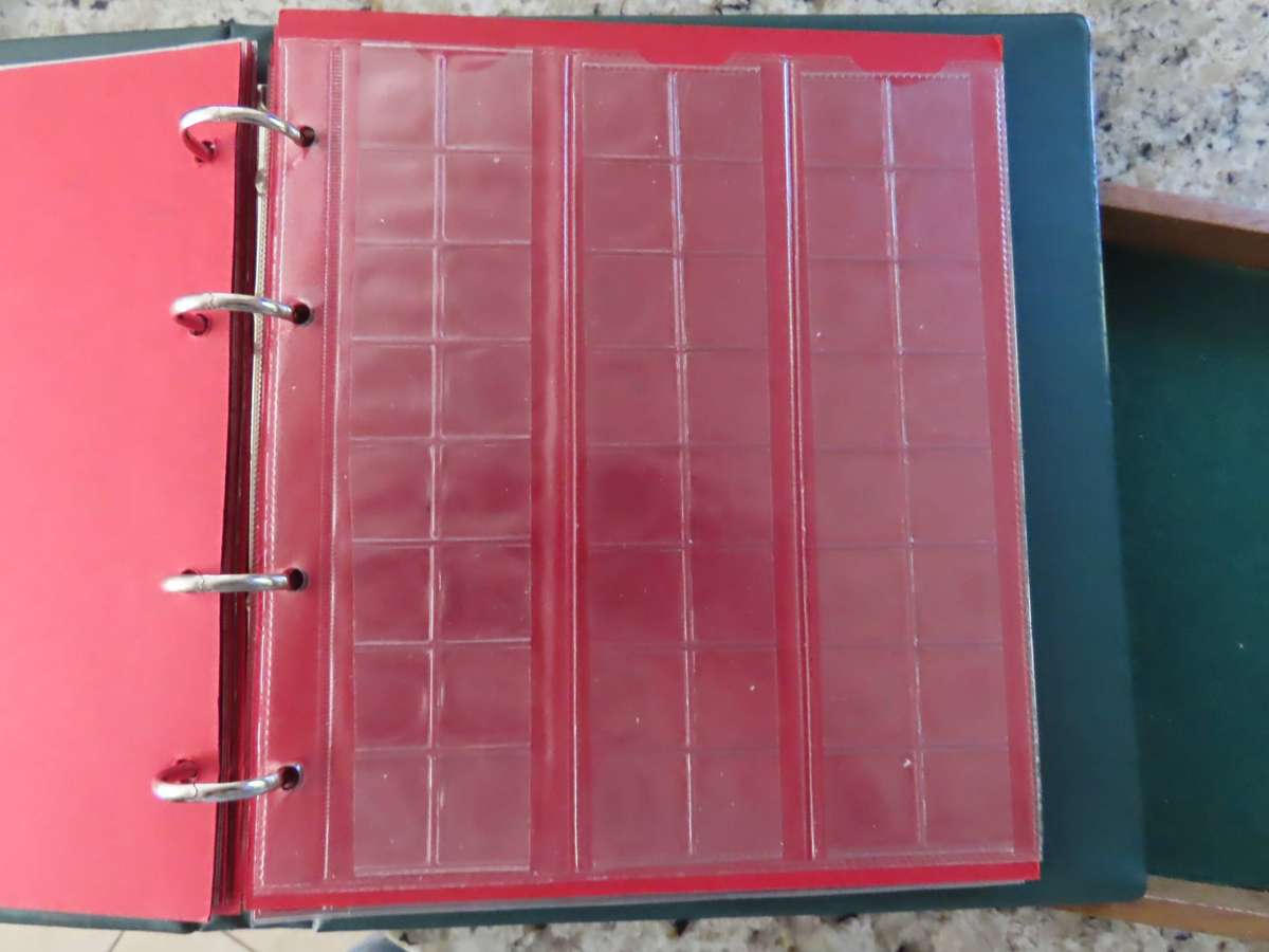 Lighthouse Coin Holder with 8 Different Coin Size pages