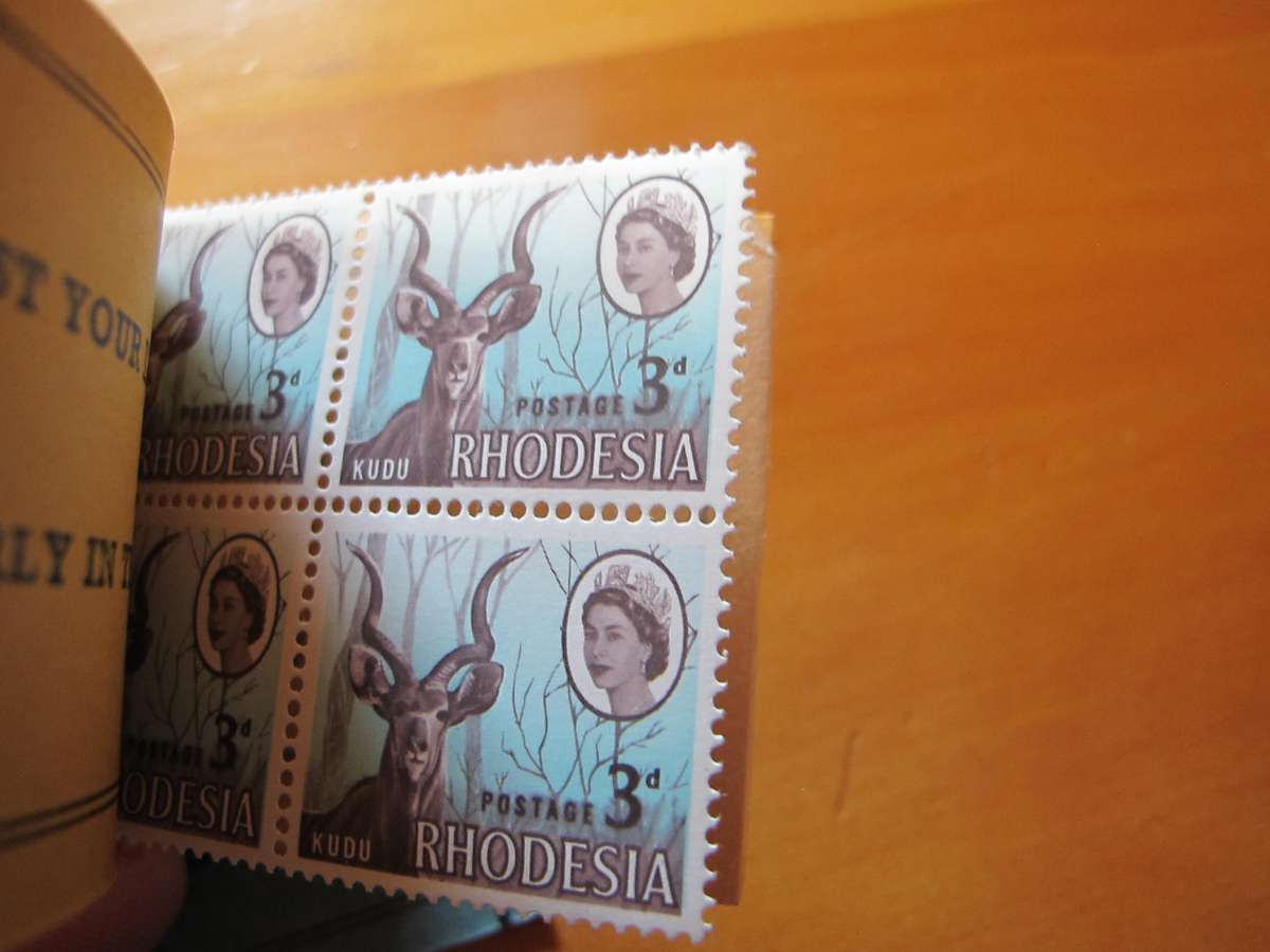 Rhodesia - 3 stamp booklets Southern and Northern Rhodesia and Rhodesia