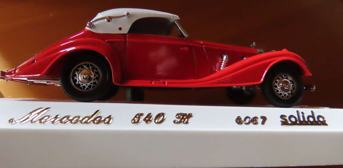 Sollido - Mercedes 540 SL  - Never Played with under Plastic