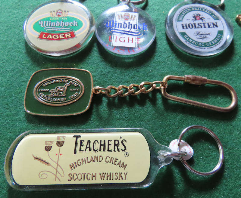 Job Lot of 10 Liquor Key Rings