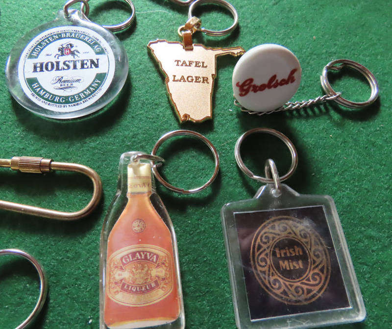 Job Lot of 10 Liquor Key Rings