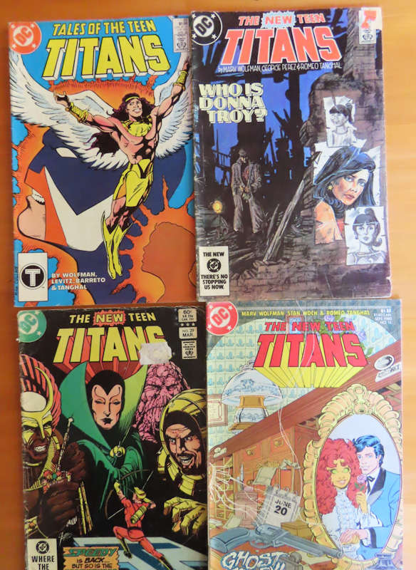 Comics-4 Tales of The Teen Titans