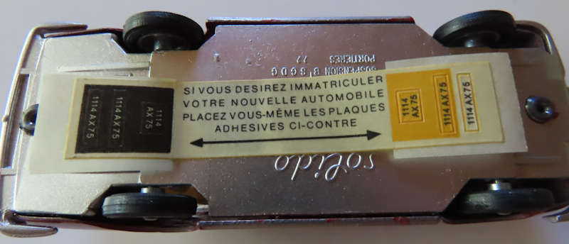 Mercedes - 220 SE - Solido boxed never played with